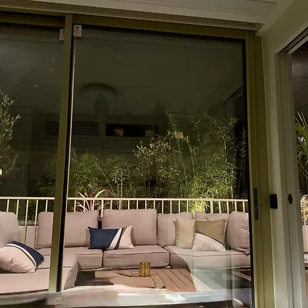 Les Terrasses De L Arc Apartment *