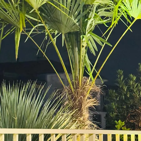 Les Terrasses De L Arc