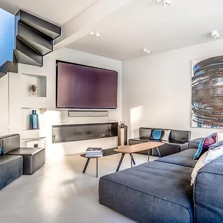 Les Terrasses De L Arc Apartment *