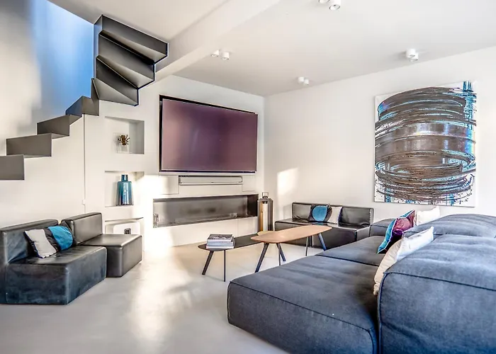 Les Terrasses De L Arc Apartment *