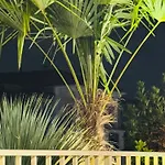 Les Terrasses De L Arc
